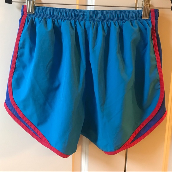 EUC Nike Running Shorts size small - Picture 2 of 3